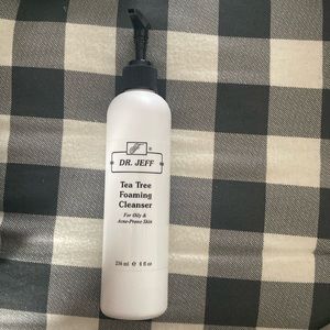 Dr Jeff’s Tea Tree Foaming Cleanser New